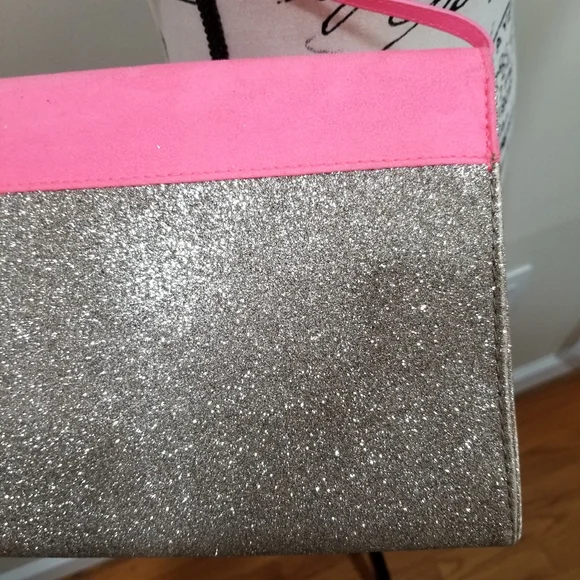 H&M Crossbody Clutch Purse Color Pink And Silver Glitters...!! - Picture 7 of 13